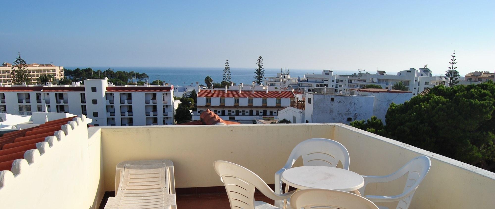 אלבופיירה Apartamentos Olhos Do Mar מראה חיצוני תמונה