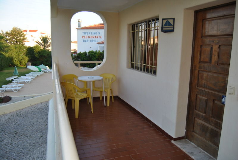 אלבופיירה Apartamentos Olhos Do Mar מראה חיצוני תמונה