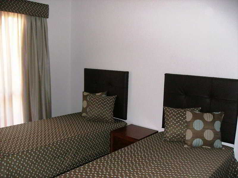 אלבופיירה Apartamentos Olhos Do Mar מראה חיצוני תמונה