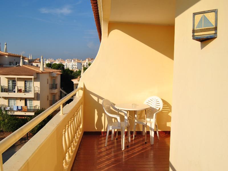 אלבופיירה Apartamentos Olhos Do Mar מראה חיצוני תמונה