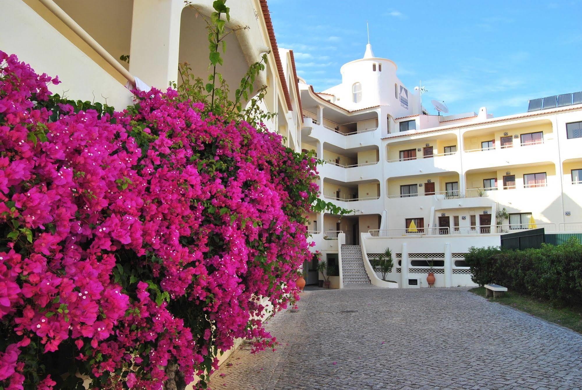 אלבופיירה Apartamentos Olhos Do Mar מראה חיצוני תמונה